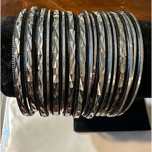 💎Black/Silver Bangle bracelets
